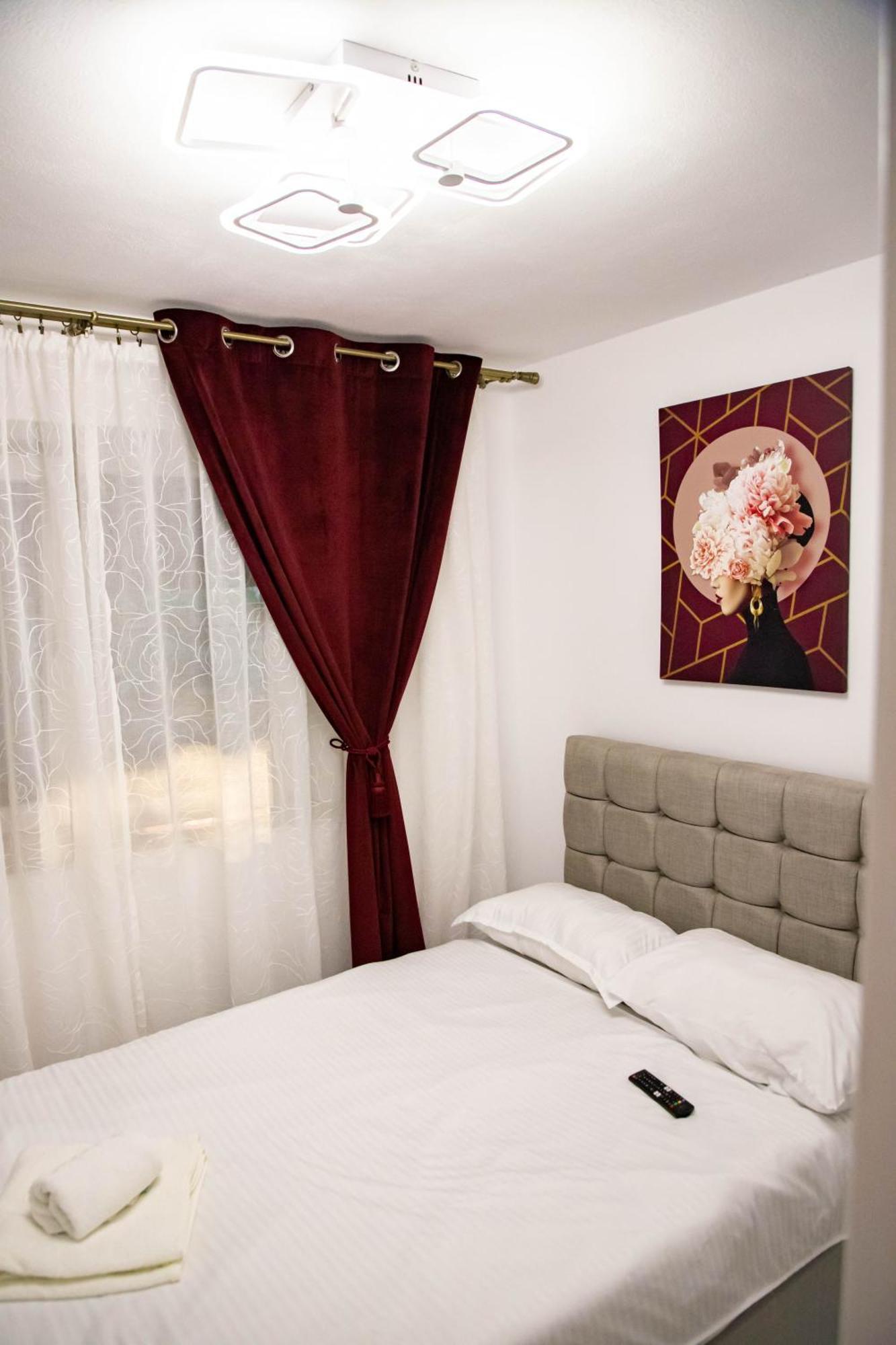 סיביו Sib Jo Central Apartments מראה חיצוני תמונה